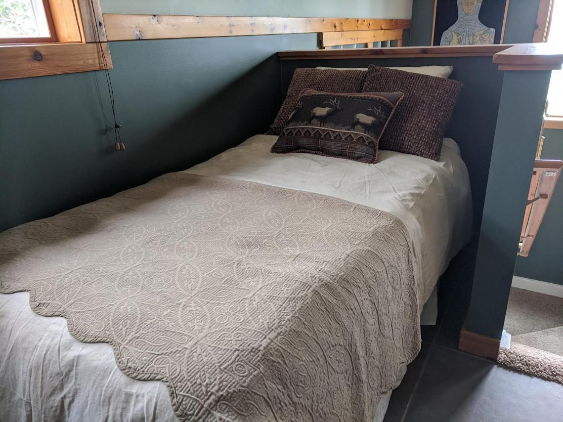 The Bluff On Whidbey Bed & Breakfast Oak Harbor Exterior foto