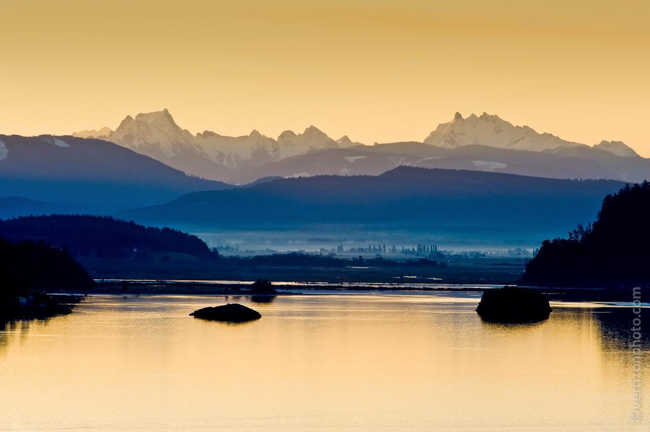 The Bluff On Whidbey Bed & Breakfast Oak Harbor Exterior foto