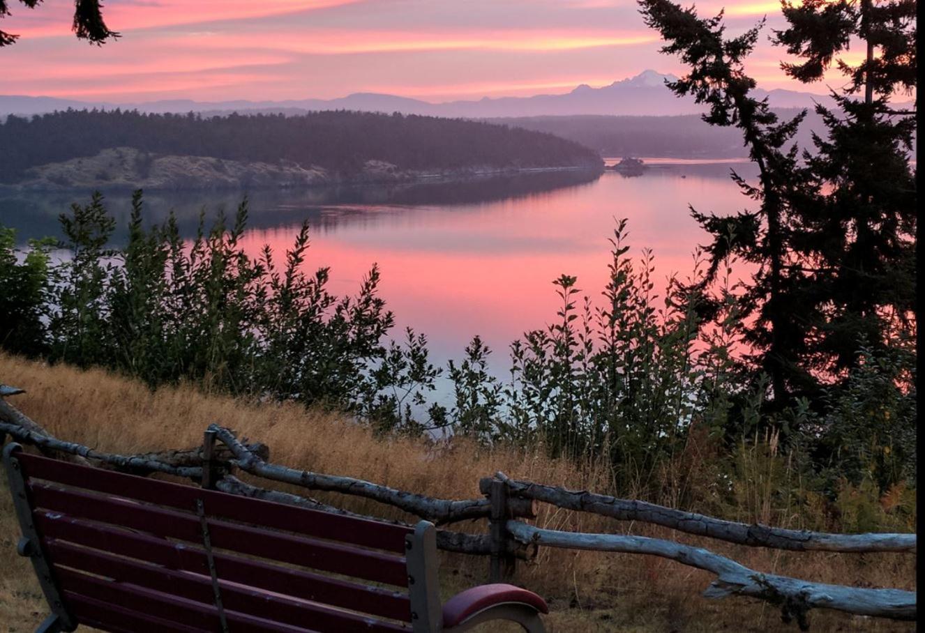 The Bluff On Whidbey Bed & Breakfast Oak Harbor Exterior foto
